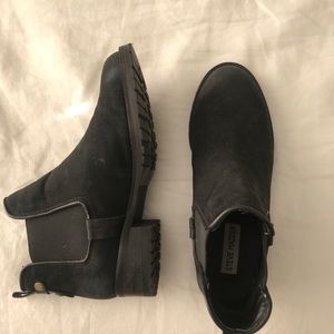 Steve Madden Chelsea Boots